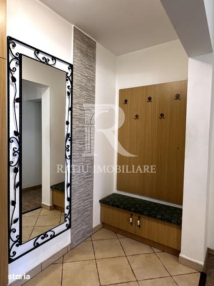 Apartament cu 3 camere în Iosia