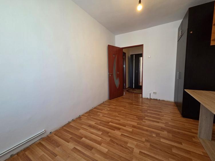 Apartament cu 2 camere decomandat, mobilat în Mircea cel Bătrân