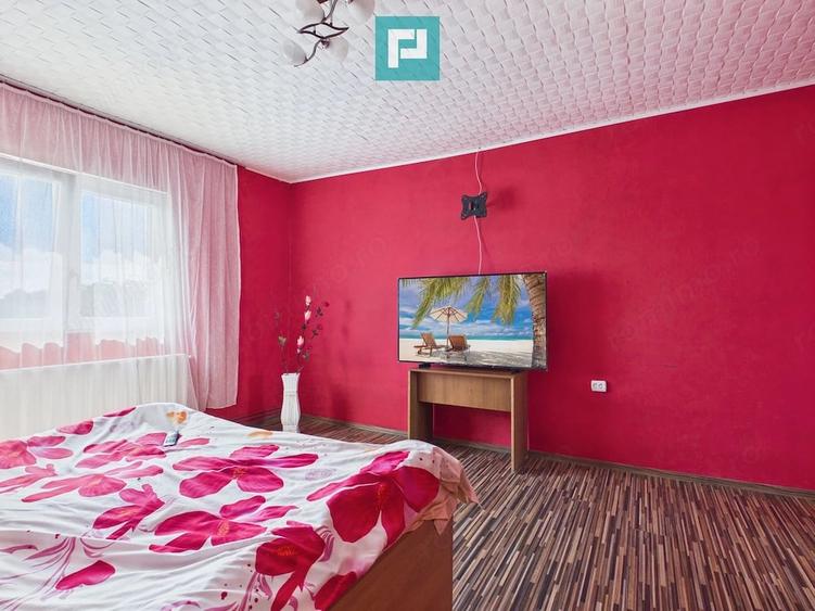 Casă cu 4 camere cu Teren 522 Mp în Vladimirescu