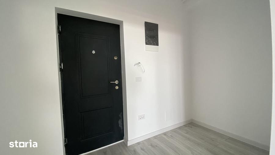 Apartament cu 4 camere în Mircea cel Bătrân