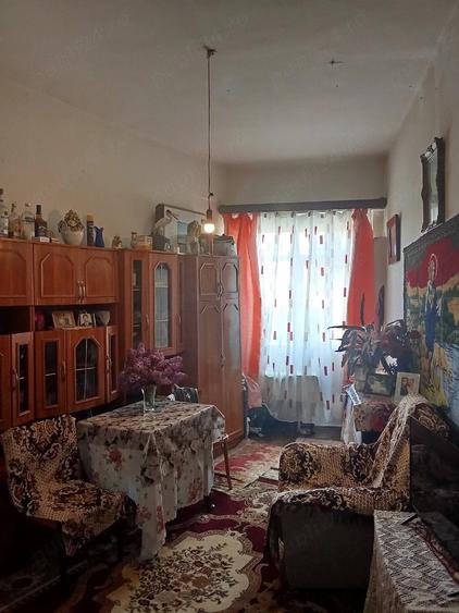 Casă cu 1 camere cu Teren 47 Mp în Central