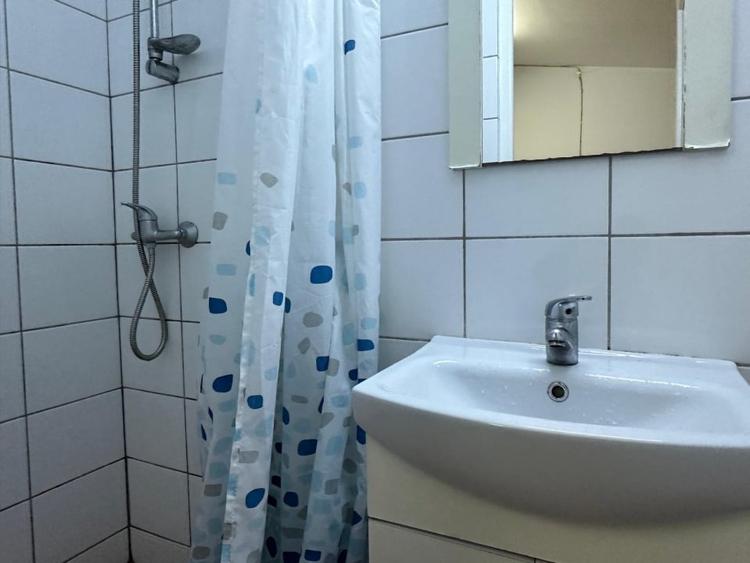 Garsonieră decomandată, mobilată în Complex Studențesc