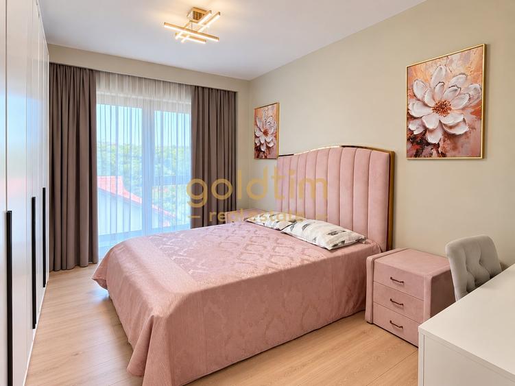 Apartament cu 4 camere semidecomandat, mobilat în Băneasa