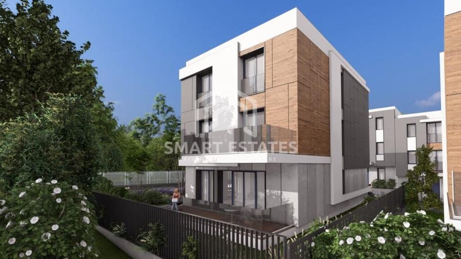 Duplex cu 6 camere cu Canalizare în 1 Decembrie 1918