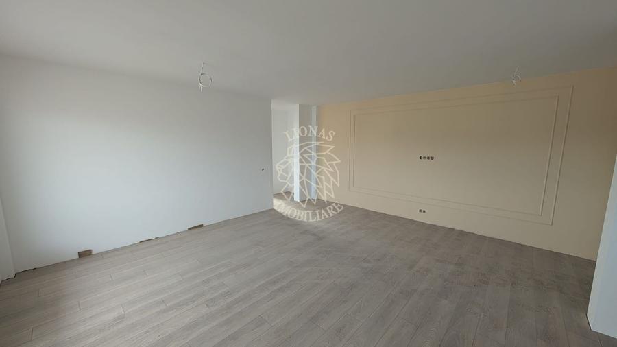 Apartament cu 2 camere semidecomandat în Nord