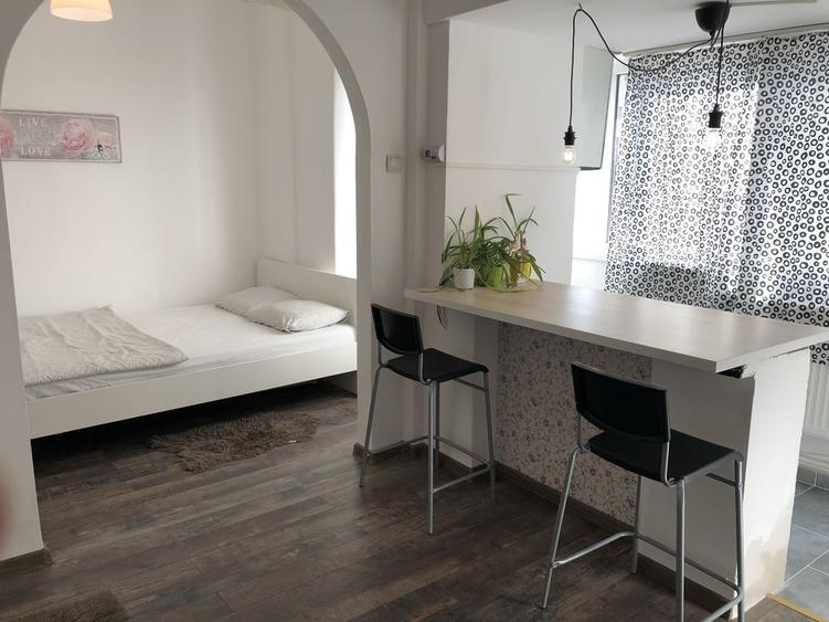 Garsoniera Ultracentrala, Str. Ion Brezoianu 6 Mobilata, Centrala Proprie (Ideal Investitie / Cash) - 4