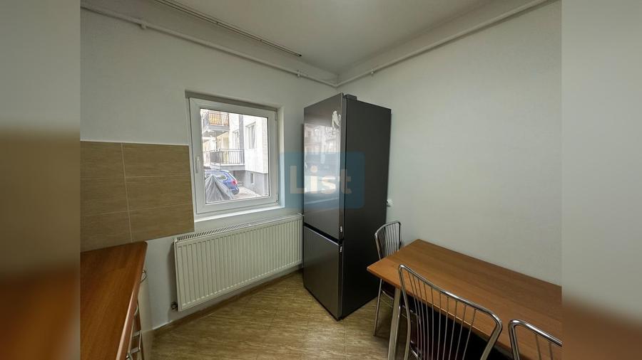 Apartament cu 3 camere decomandat în Nord