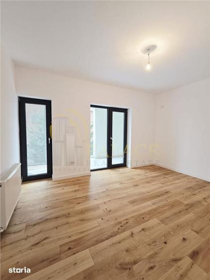 Apartament cu 4 camere în Central