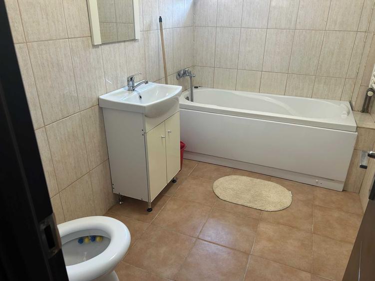 Garsonieră decomandată în Jilava