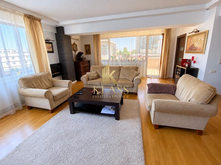 Apartament cu 4 camere decomandat, mobilat în Aviatorilor