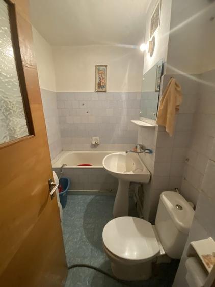 Apartament cu 3 camere decomandat în Ultracentral