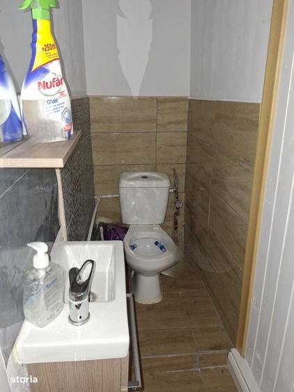 Spațiu comercial, de 32 mp, în Central