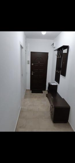 Apartament cu 2 camere decomandat în Intim