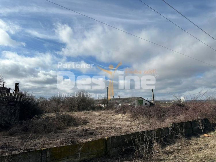 Teren Construcții intravilan de 39581 mp, în Dragomirești