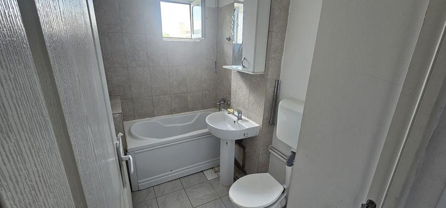 Apartament cu 2 camere nedecomandat în Central