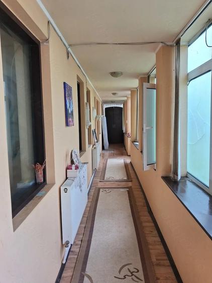 Casă cu 3 camere cu Teren 1700 Mp în Brebeni