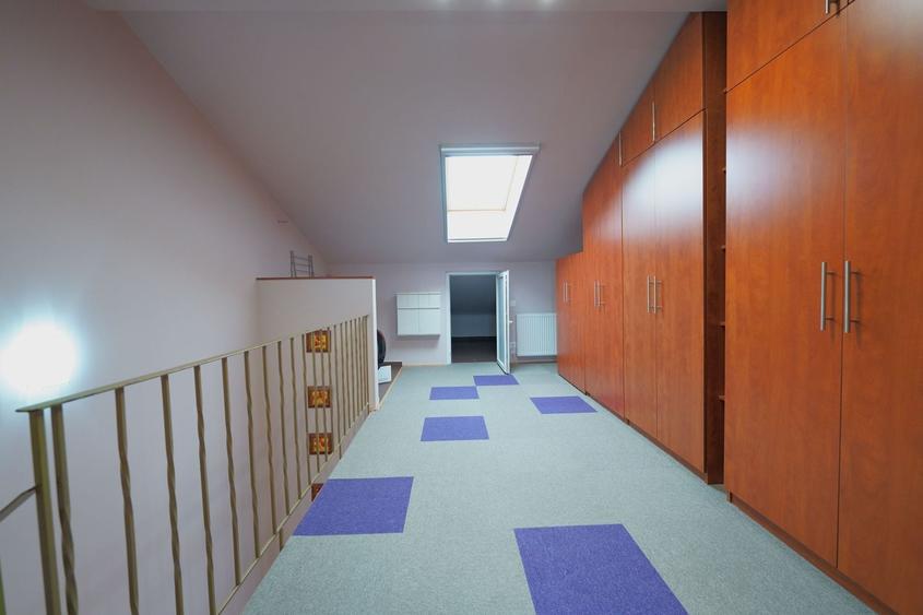Casă individuală cu 4 camere cu Piscina în Pipera