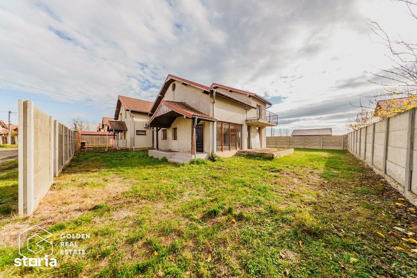 Casă cu 4 camere cu Teren 450 Mp în Pecica
