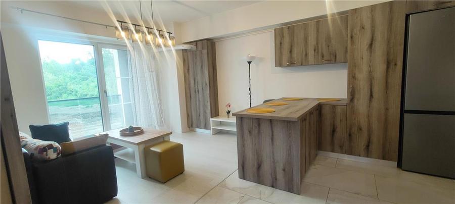 Apartament cu 2 camere decomandat în Tătărași