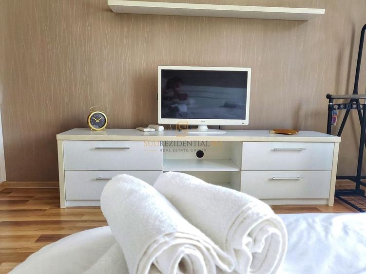 Apartament cu 3 camere decomandat, mobilat în Sud