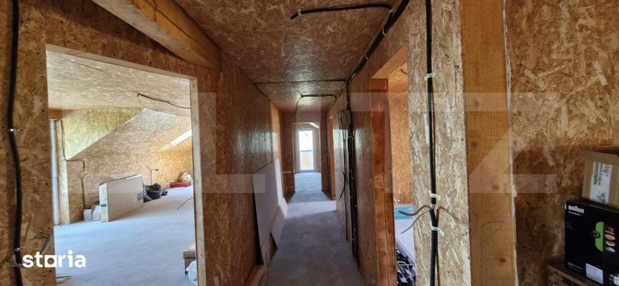 Casă cu 6 camere cu Teren 1000 Mp în Central