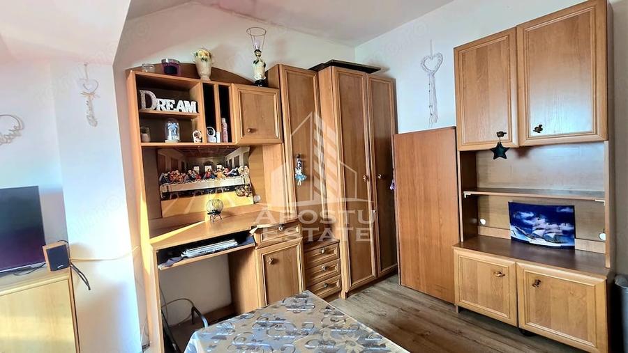 Apartament cu 2 camere de vanzare, centrala proprie, zona Lipovei - 2