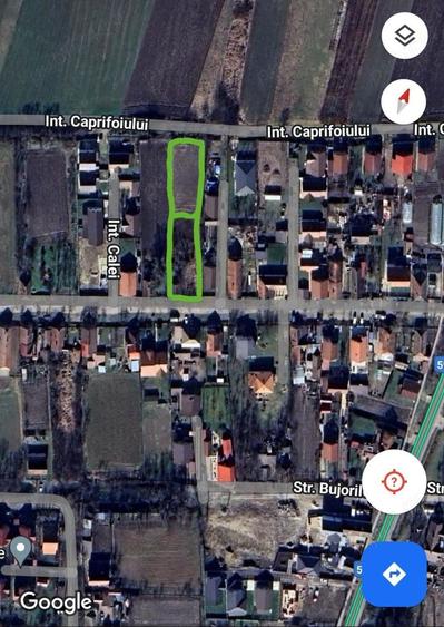 Teren de 990 mp, în Sânmihaiu Român