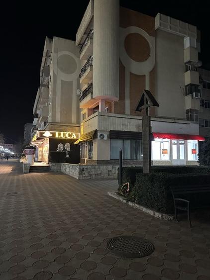 Spațiu comercial, de 50 mp, în Central