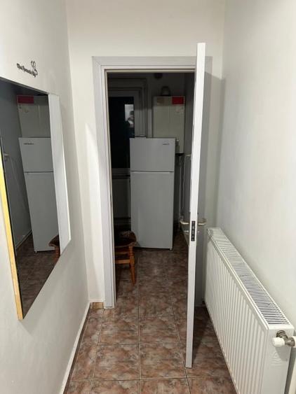 Garsonieră decomandată, mobilată în Fetești-Gară