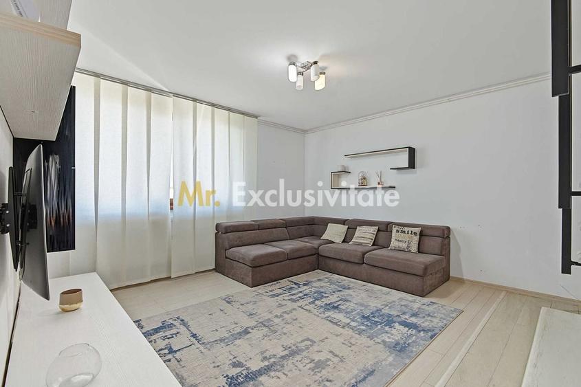 Apartament cu 3 camere decomandat, mobilat în Central