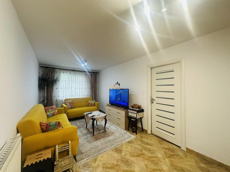 Apartament cu 3 camere semidecomandat, mobilat în Mănăștur