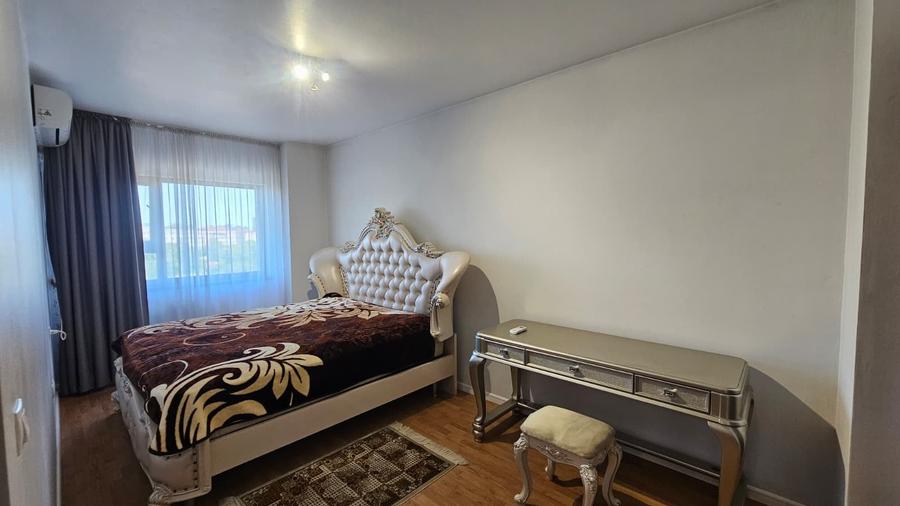 Apartament cu 3 camere decomandat în Țiglina 1