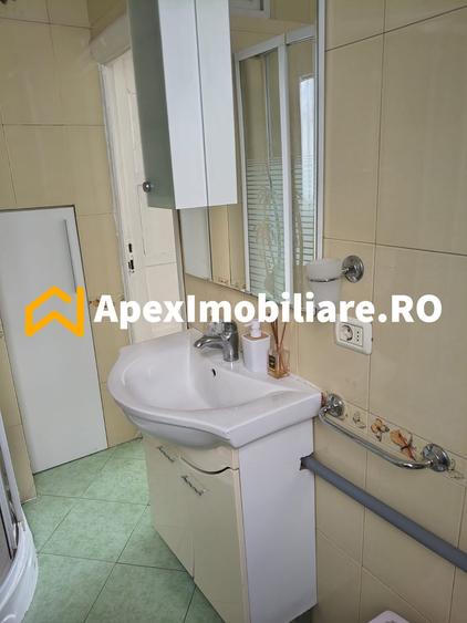 Garsonieră decomandată, mobilată în Dorobanți