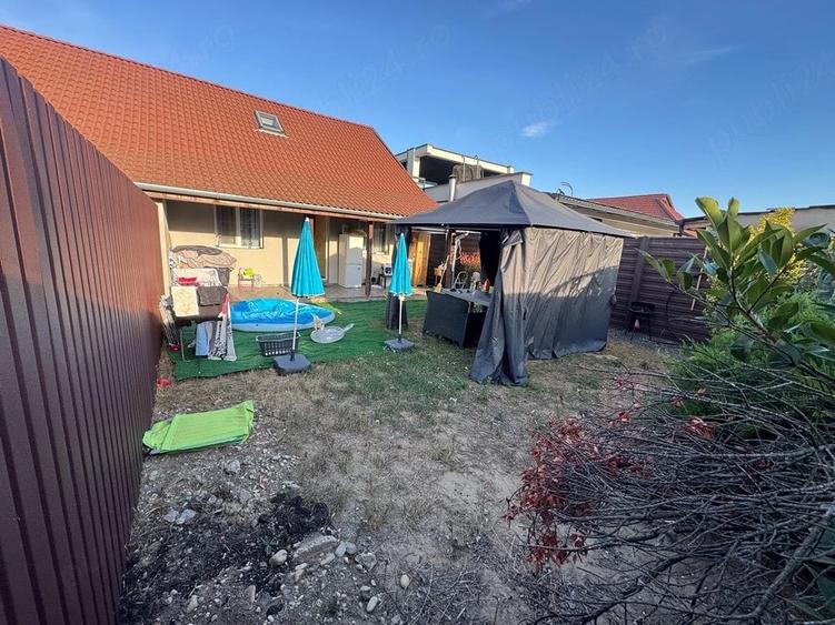 Casă cu Teren 250 Mp în Nojorid