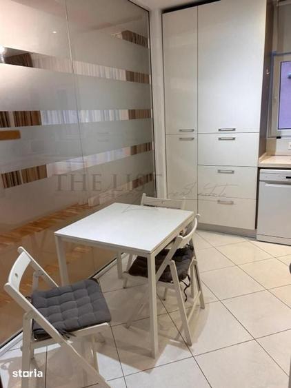Apartament cu 4 camere în Central