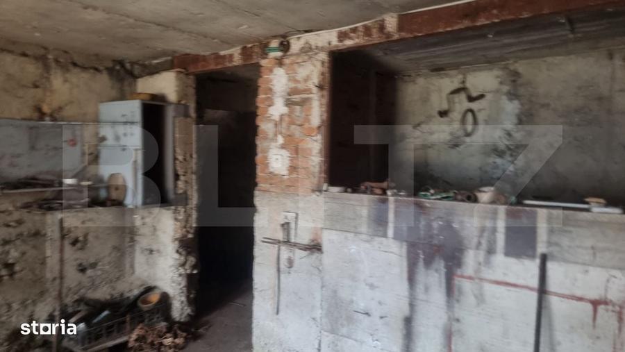 Casă cu 4 camere în Central