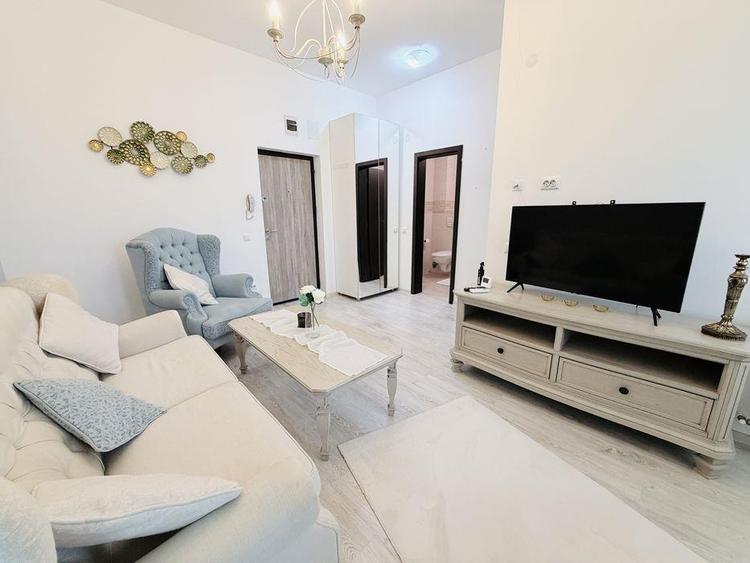 Apartament cu 2 camere semidecomandat în Galata