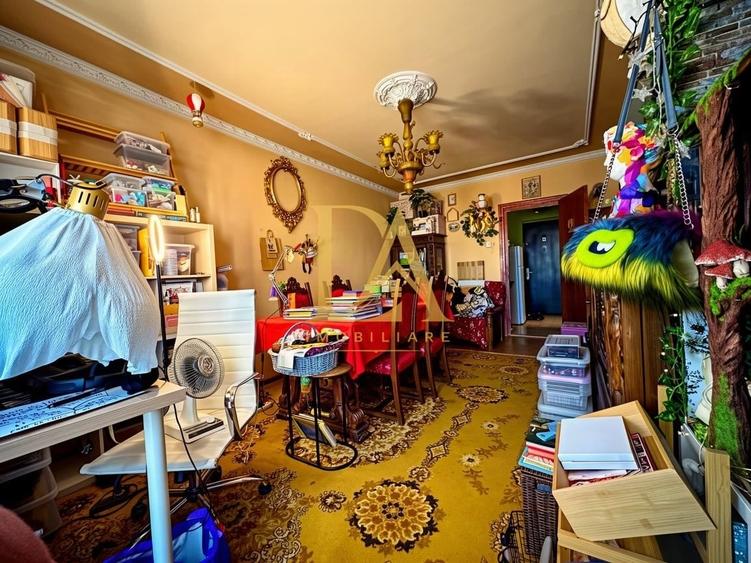 Apartament cu 3 camere decomandat în Titulescu