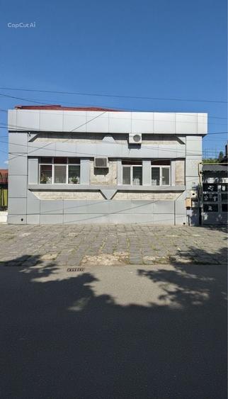 Casă cu 4 camere în Nicolae Bălcescu