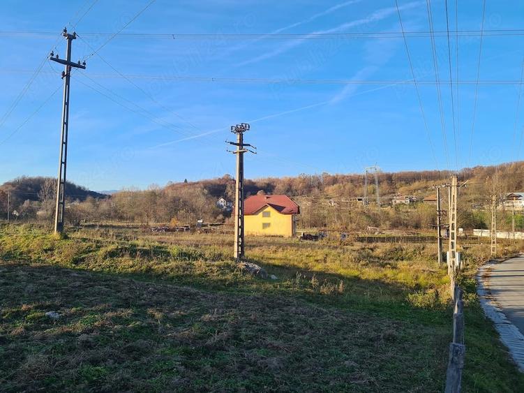 Teren de 5200 mp, în Măldărești