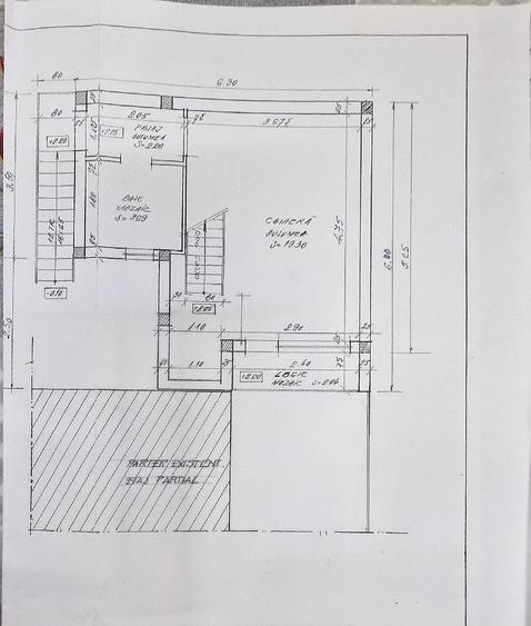 Casă cu 4 camere cu Teren 363 Mp în Central