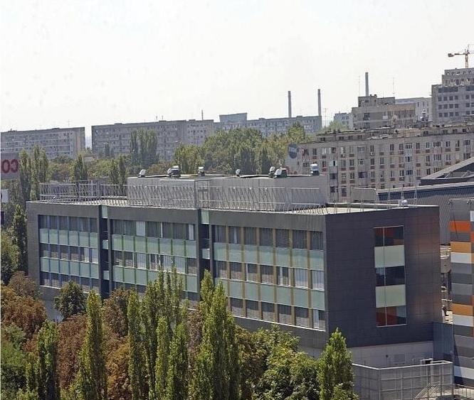 Birou, de 1,331 mp, în Berceni