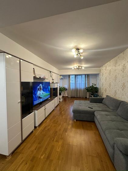 Apartament cu 2 camere decomandat în Theodor Pallady