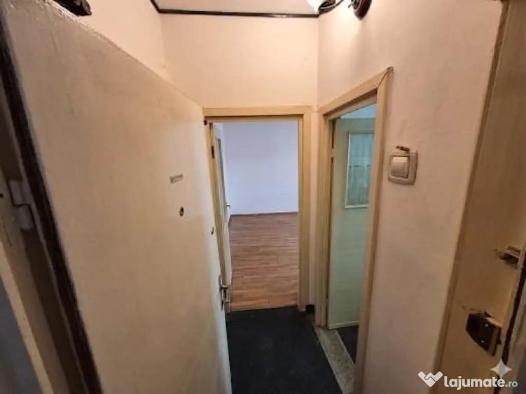 Apartament cu 2 camere decomandat în Ultracentral