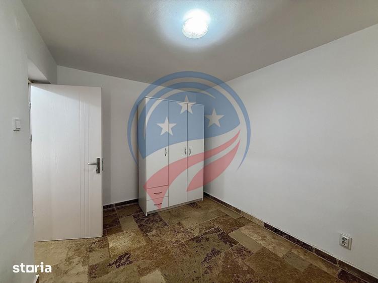 Apartament cu 3 camere în 1 Mai