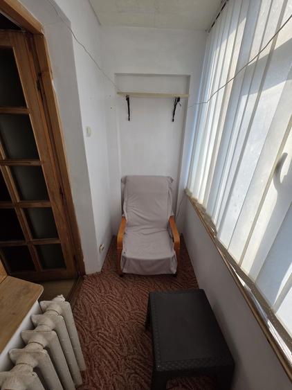 Apartament cu 2 camere decomandat în Exterior Vest