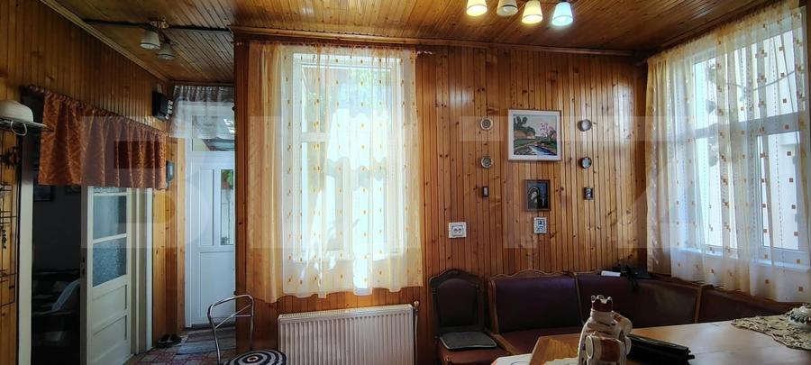 Casă individuală cu 4 camere cu Canalizare în Dâmbul Rotund