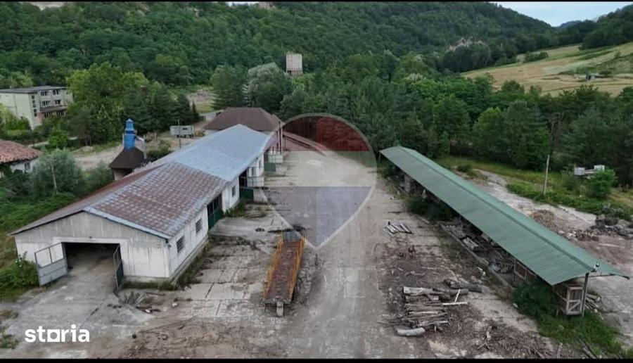 Spa?iu industrial 25.015 Mp t eren si hale ,Varfurile - 3