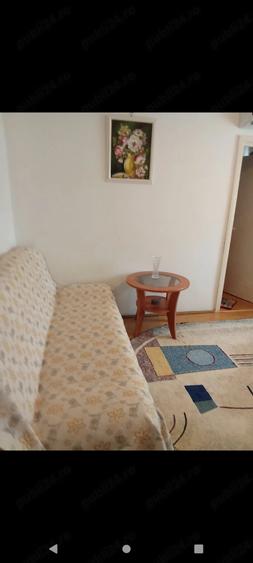 Apartament cu 3 camere semidecomandat în Tomis Nord