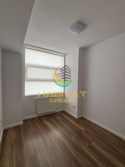 Apartament cu 5 camere decomandat, mobilat în Berceni